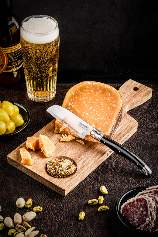 Santoku kaasmesje met serveerplank acacia