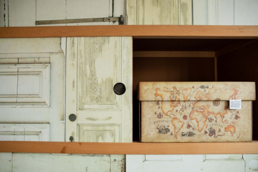 Dutch Design Storage Box Ancient World Map