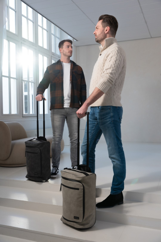 Nubuck Lyon Trolley Grijs