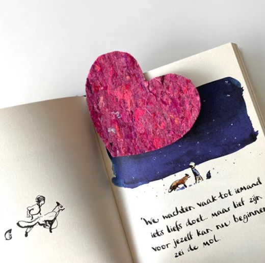 Recycled vilt hartfiguren