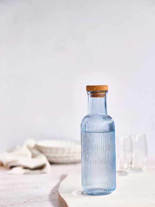 Raya Fles Blauw 1 Liter met kurk