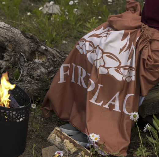 Fleeceplaid Fireplace