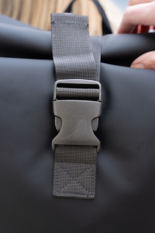 Dull PU Rol Rugtas 2.0 Zwart