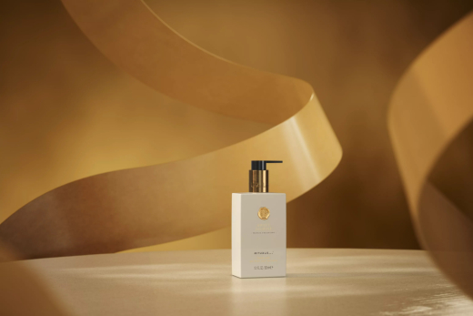 Rituals of Sweet Jasmine hand wash met baddoek