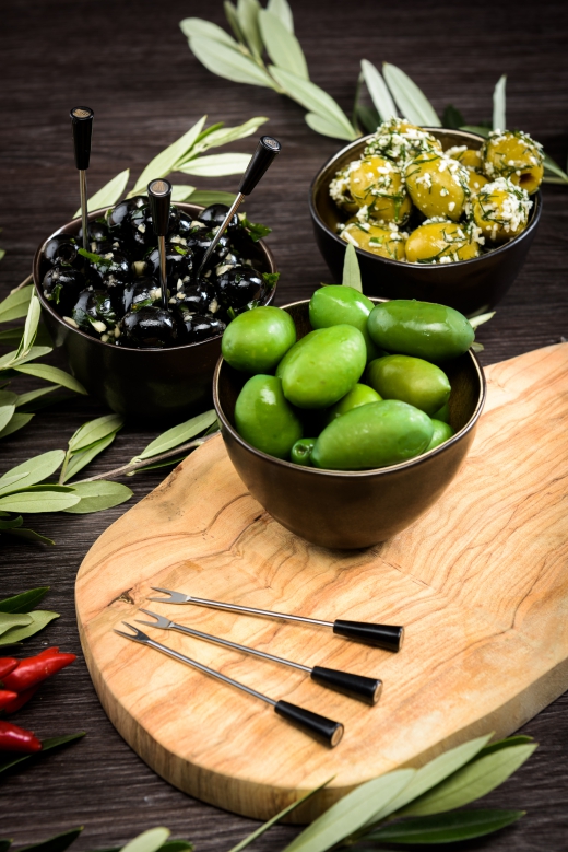 12 Pinchos zwart abs in doosje