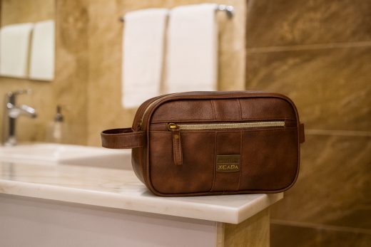 Luxe toilettas collection Xcada dark brown