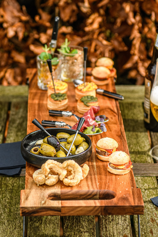 12 Pinchos zwart abs in doosje