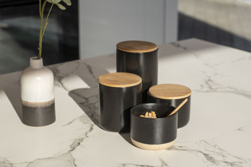 Aperopotje met lepel