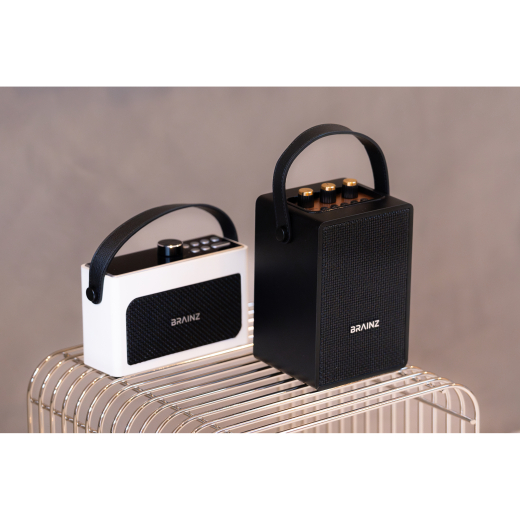 Retro Clock Speaker Wit