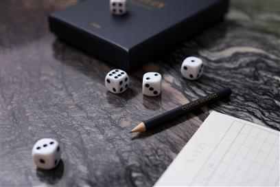 VINGA The Yacht coffee table game