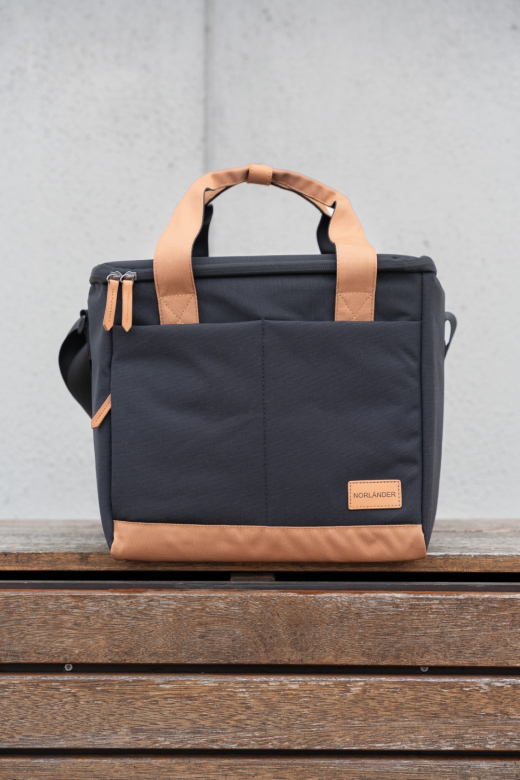 Koeltas Austin Zwart