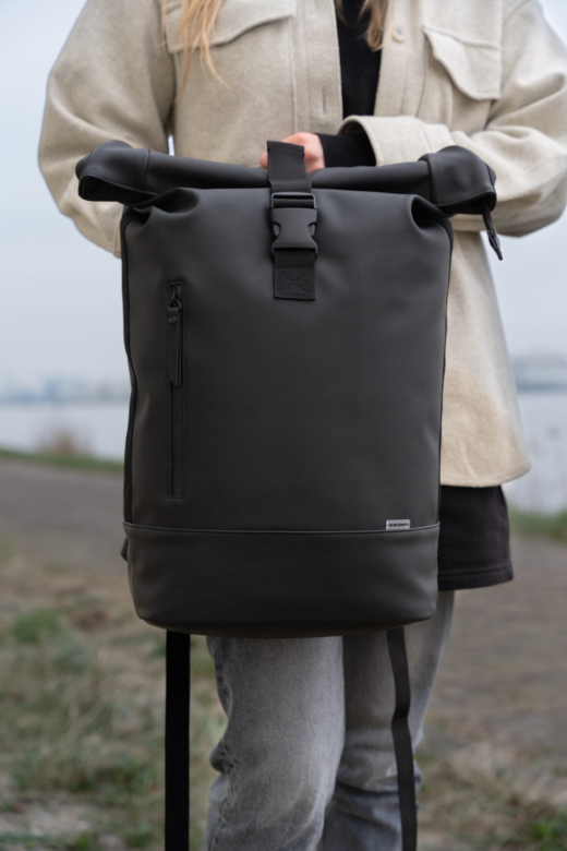 Dull PU Rol Rugtas 2.0 Zwart