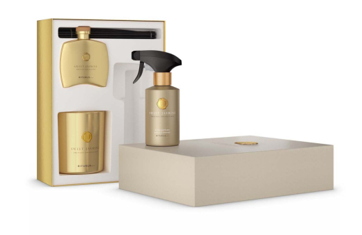 Rituals of Private Collection Sweet Jasmin Gift Set met baddoek