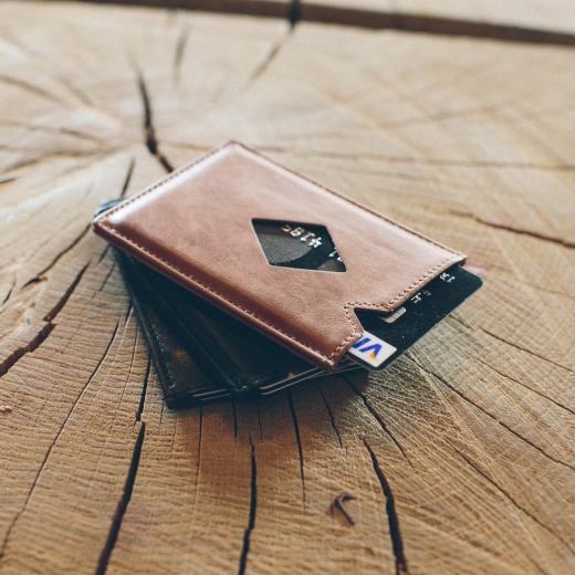 Exentri city kaarthouder zand